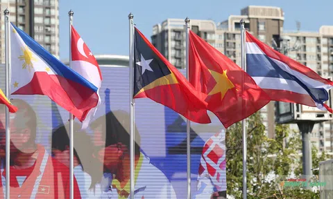 Lễ thượng cờ các quốc gia tham dự Đại hội Thể thao Đông Nam Á - SEA Games 33 Thái Lan 2025