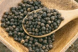 Giá tiêu hôm nay 3/11/2025: Duy trì ổn định, cao nhất 148.000 đồng/kg