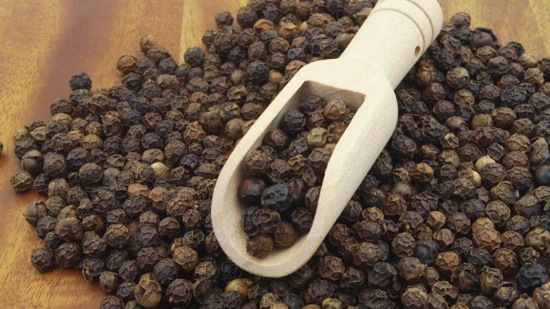 Giá tiêu hôm nay 30/11/2025: Giữ vững mức cao, thị trường ổn định tại cả nội địa và xuất khẩu