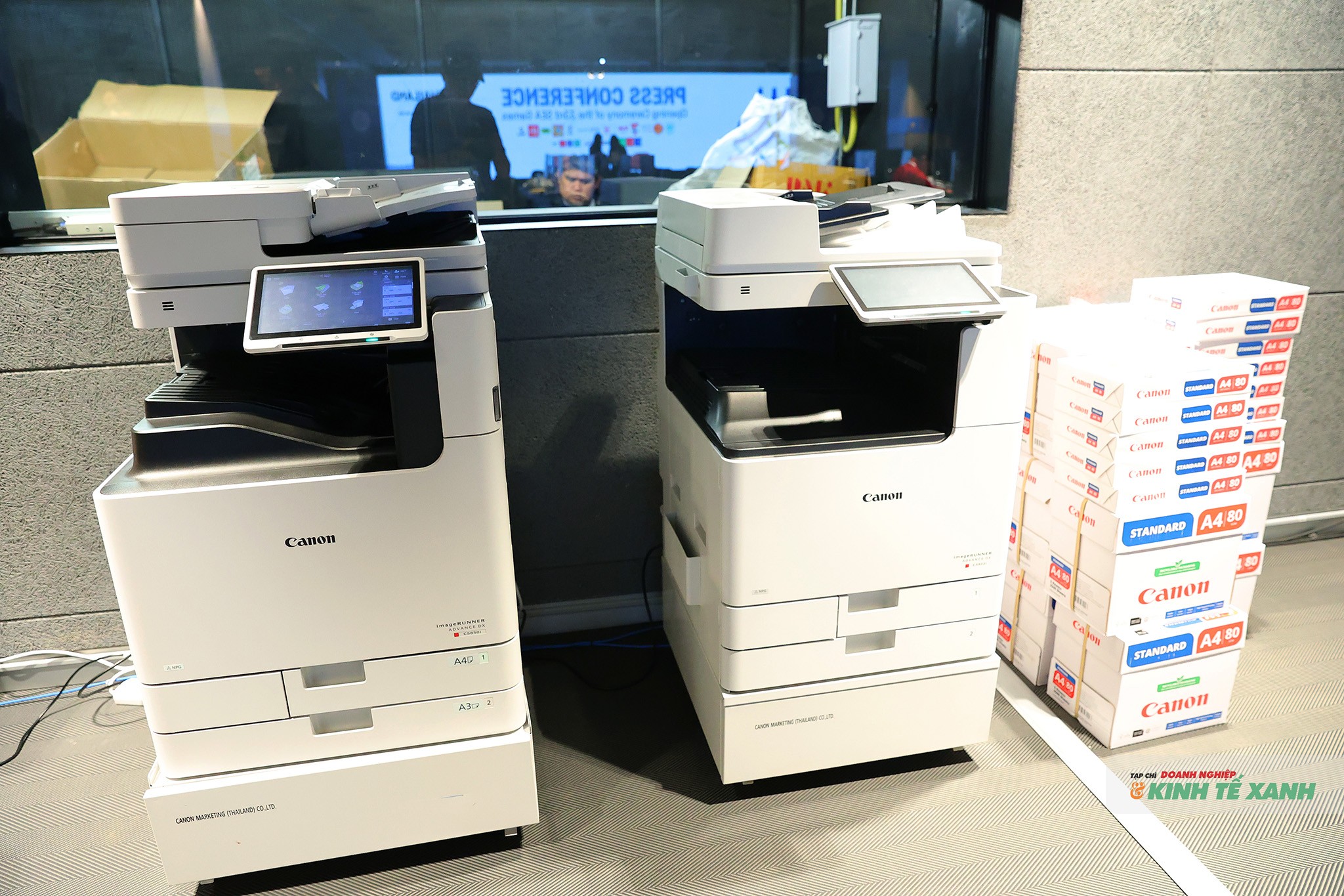 Một phóng viên Việt Nam tác nghiệp trực tiếp tại MPC