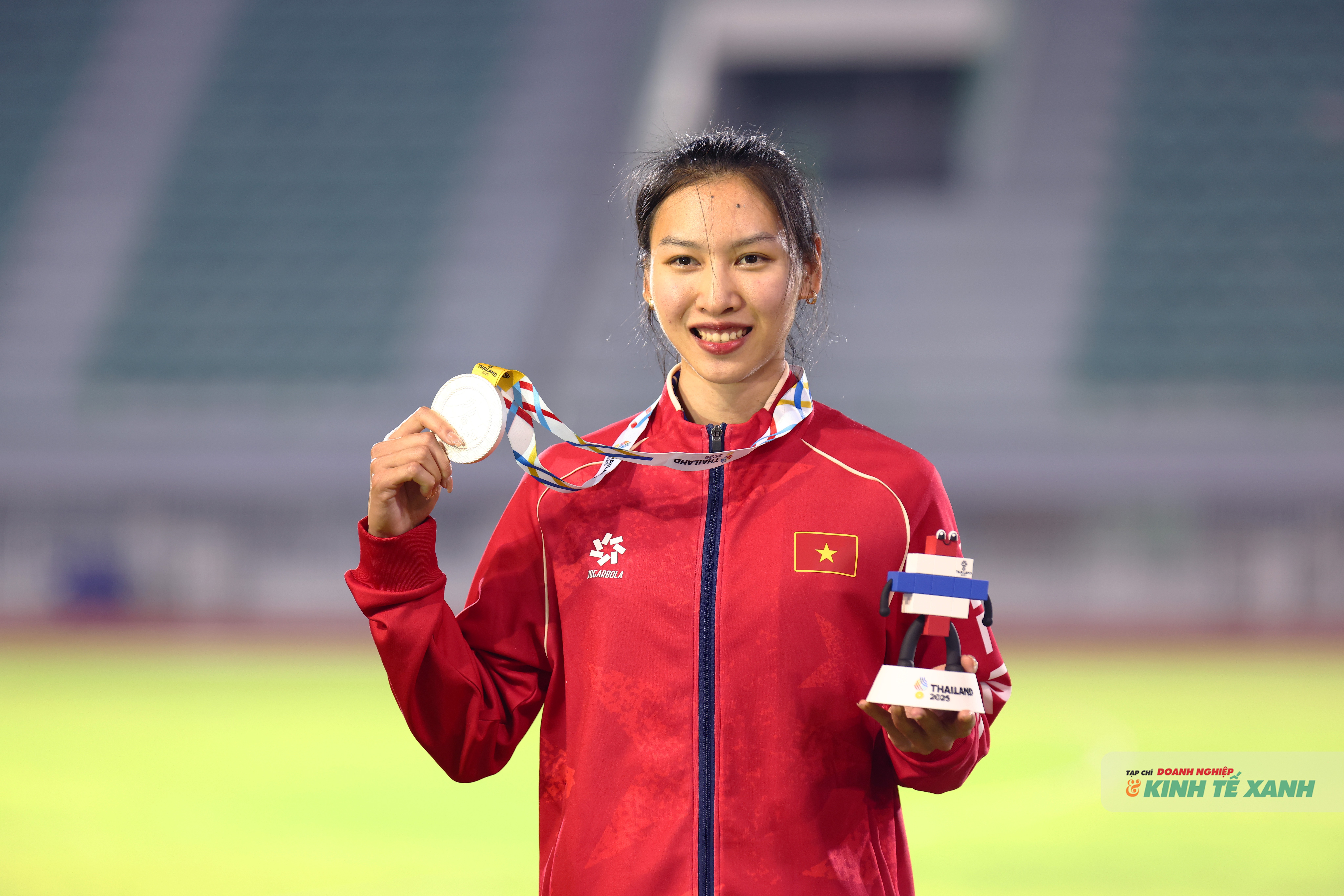 Thành tích của Cẩm Tú đem tới những tín hiệu tích cực cho thế hệ kế cận của điền kinh Việt Nam.