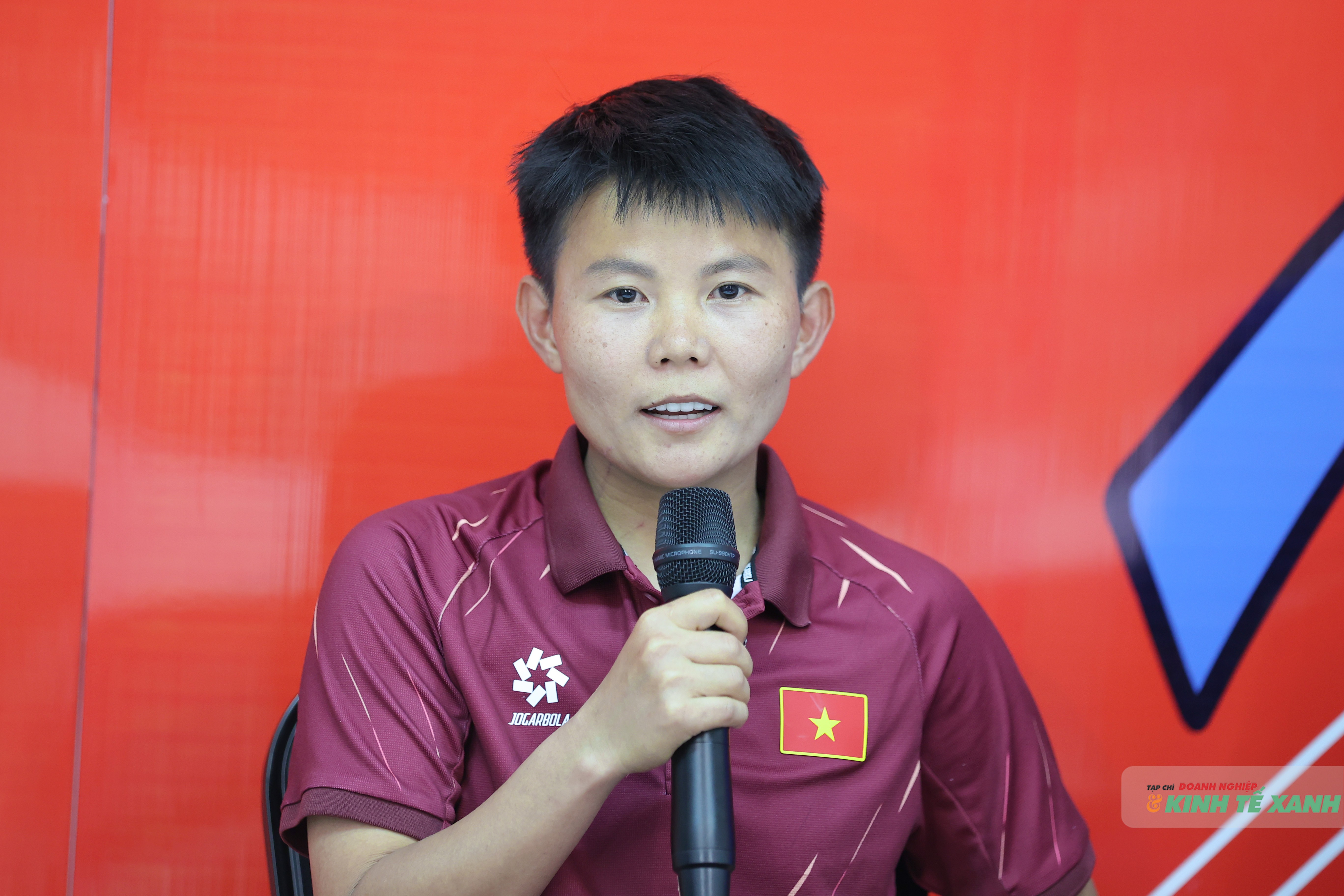 Bích Thùy hi vọng đội tuyển nữ Việt Nam tiếp tục nhận được sự ủng hộ, tiếp lửa từ người hâm mộ trong trận chung kết.