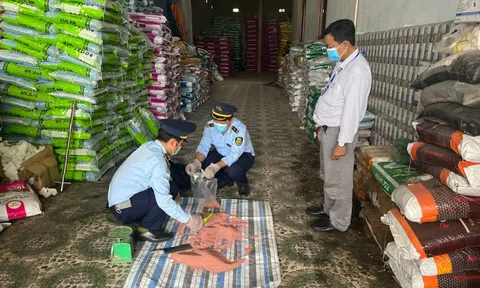 Xử phạt vi phạm hành chính hơn 110 triệu đồng đối với hộ kinh doanh 3,5 tấn phân bón giả tại Tiền Giang